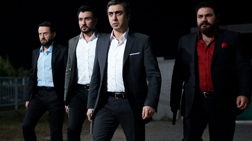 Kurtlar Vadisi'nin yıldızı Necati Şaşmaz'ın oğlunu görenler hayret etti! Hık demiş burnundan düşmüş - Resim: 2