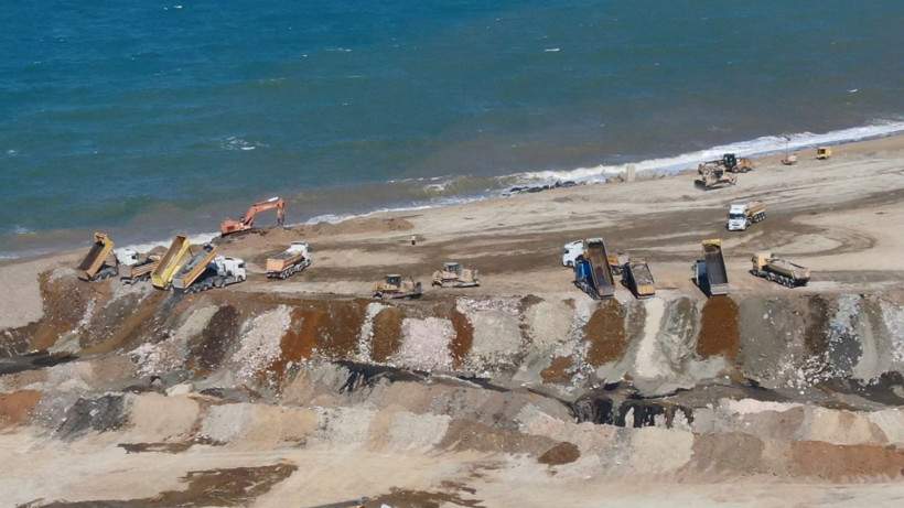 İstanbul Eyüpsultan'da vatandaşların hafriyat ve kamyon isyanı - Resim: 3