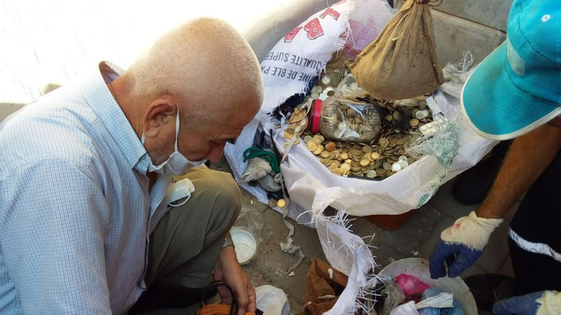 Komşuları kötü kokudan rahatsız oldu çöp evden çıkanlar ekipleri şaşkına çevirdi - Resim: 1