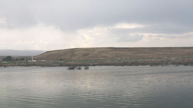 Kars'ta sular çekilince ortaya çıktı köylüler görünce şaşkına döndü - Resim: 1