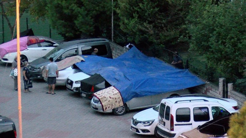 Meteoroloji dolu uyarısı yaptı araç sahipleri önlem aldı! Araçların zarar görmesi nasıl önlenir? - Resim: 1