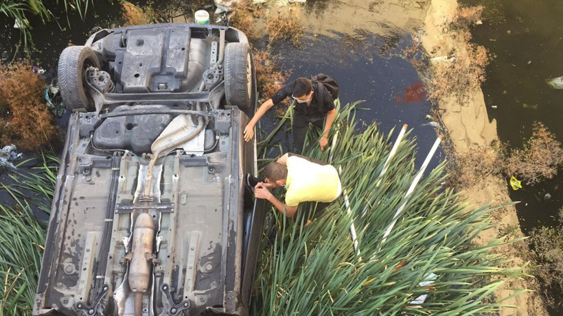Kadın sürücü feci şekilde can verdi arka koltuktaki detay kahretti - Resim: 1