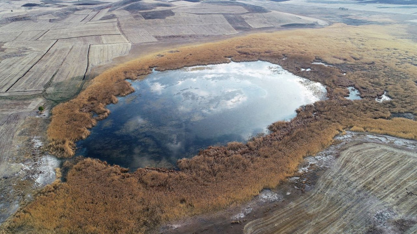 Sivas'ta bu gölleri gören herkes hayran kalıyor! Turistlerin yeni uğrak noktası oldu - Resim: 1