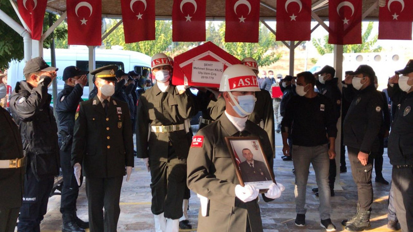 Irak'taki kazada şehit olan Uzman Çavuş Mehmet Sinan Kılıç ebediyete uğurlandı - Resim: 1