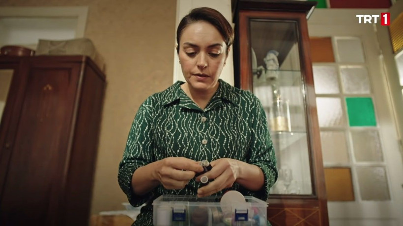 TRT 1 Masumlar Apartmanı'na transfer olan Tansel Öngel bakın kim Naci rolünde - Resim: 1