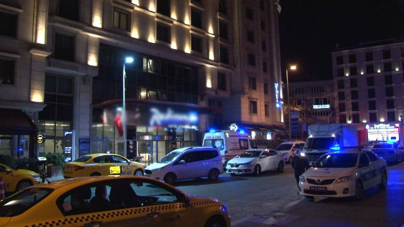 Şişli'de yaşandı! Ünlü bir otelin penceresinden düşen kadın yaralandı - Resim: 4