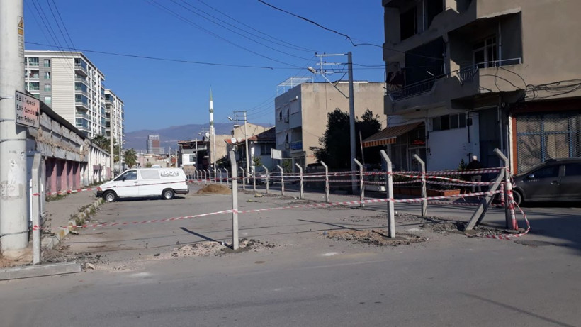 İzmir'de sokağı bu halde gören şaşkına döndü! Herkes mağdur etti - Resim: 1