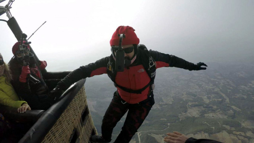 Hayko Cepkin Pamukkale'de 3 bin 500 metre yüksekten atladı nefes kesen anlar görüntülendi - Resim: 3