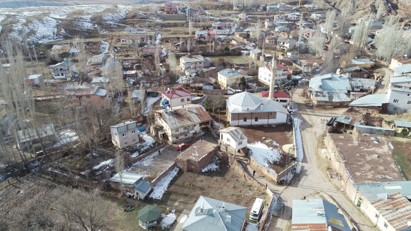 Sivas'ta herkes bu evin fotoğrafını çekiyor! Görenler şaşkına döndü - Resim: 1