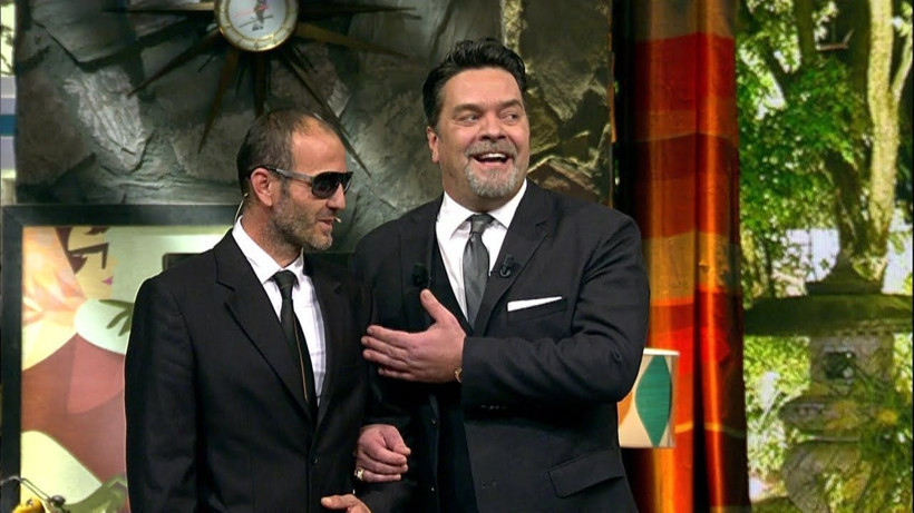 Antalya'da benzerliği hayatını değiştirdi gören fotoğraf çektiriyor! Beyazıt Öztürk'e çıkmıştı - Resim: 4