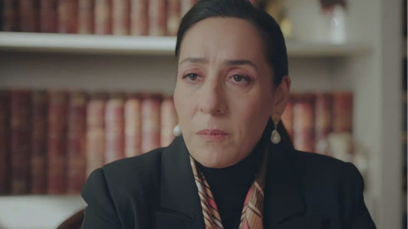 İpek Tenolcay Kırmızı Oda dizisinde bakın kimi canlandıracak bomba bir bölüm - Resim: 1