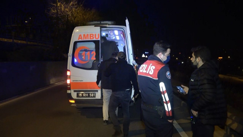 Bursa'da dehşet dakikaları! Genç kız cadde ortasında karnına saplanan bıçakla ambulans bekledi - Resim: 4
