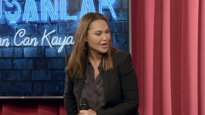 Hülya Avşar seneler sonra itiraf etti İbrahim Tatlıses'le öpüşmesi olay olmuştu - Resim: 3