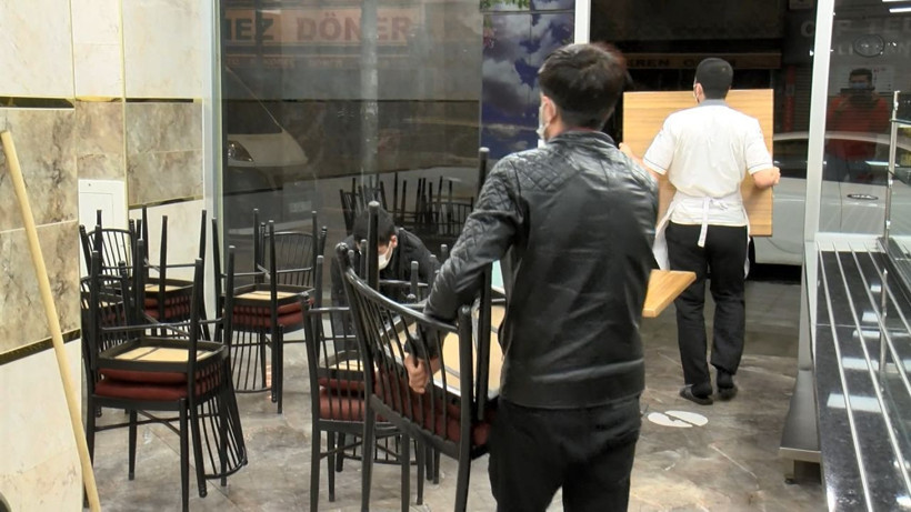 İstanbul'da kafe ve restoranlar uzun bir aradan sonra ilk müşterilerini aldı - Resim: 3
