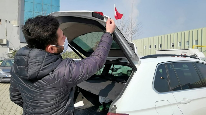 Babasının 460 bin TL ödeyip hediye ettiği sıfır otomobili ekspertize soktu büyük şok yaşadı - Resim: 3