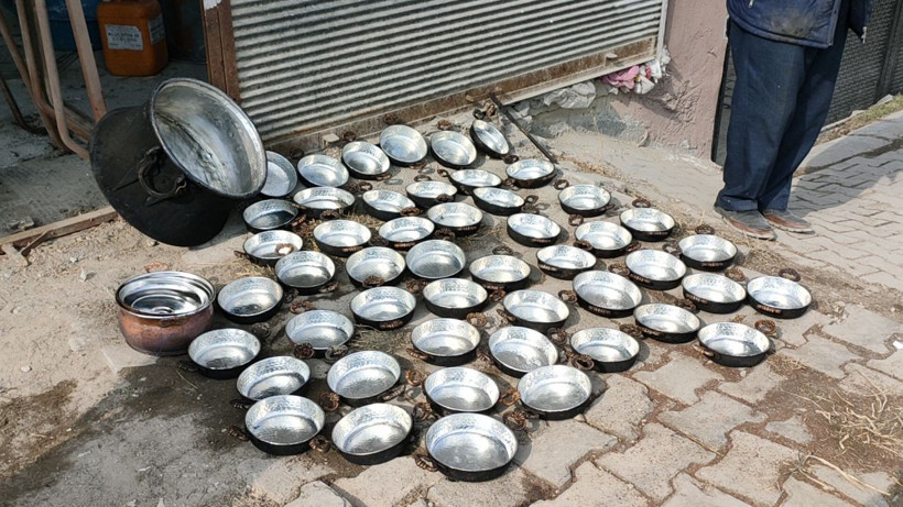 Kırmızı çıktığında insanı zehirliyor! Van'da çocukları 'yapma' diyor - Resim: 1