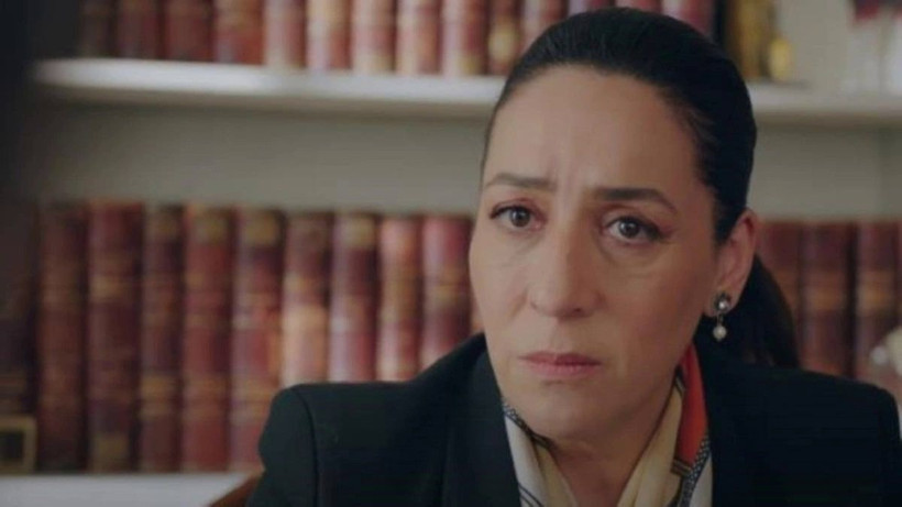 Kırmızı Oda dizisinde üzen ayrılık artık kendi yoluna gidecek - Resim: 1