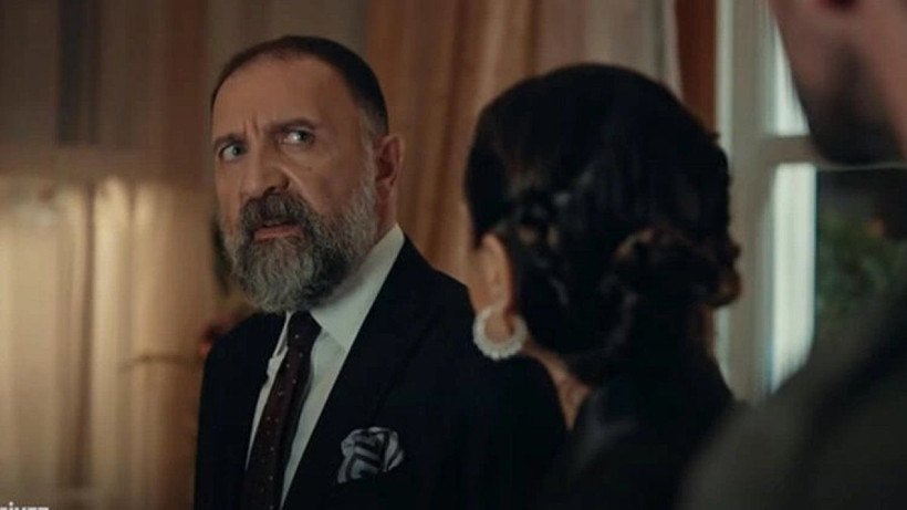 FOX Masumiyet setinde Hülya Avşar Ertuğrul Postoğlu'nu tokatla hastanelik etti! - Resim: 2