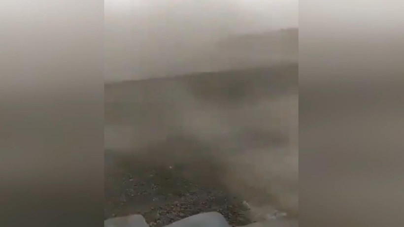 Hindistan’ı Tauktae fırtınası vurdu: 21 ölü, 96 kayıp - Resim: 4