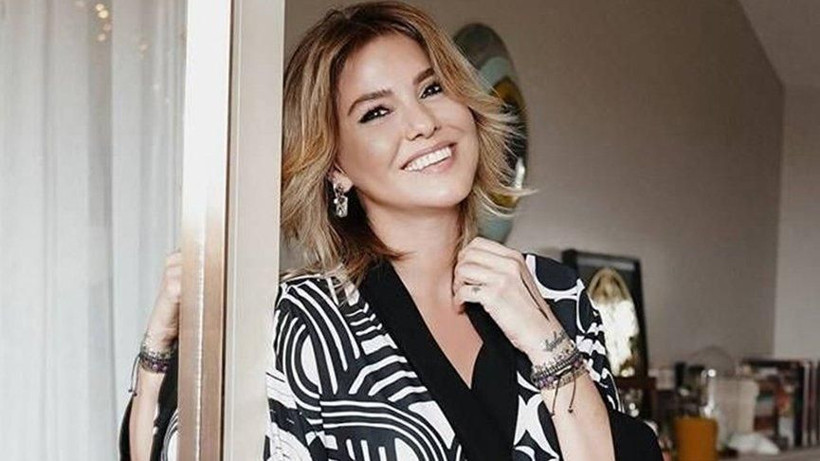 'Bir bakışına can feda' deyip paylaştı! İşte ünlülerin 19 Mayıs paylaşımları - Resim: 1