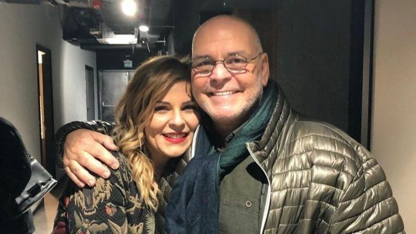 Pelin Öztekin'in tatil pozuna "ayıp sana" tepkisi geldi! Babası Rasim Öztekin ölmüştü - Resim: 1