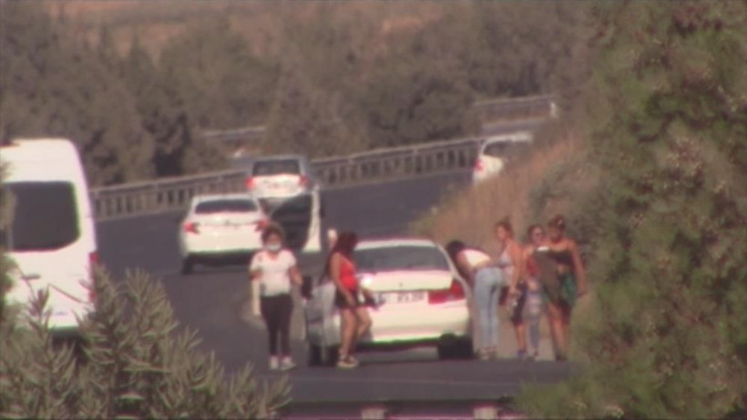 Adana'da 'Cono' aşireti kadınları otoyolu esir aldı! Fuhuş oyunuyla kandırıp gasp ettiler - Resim: 4