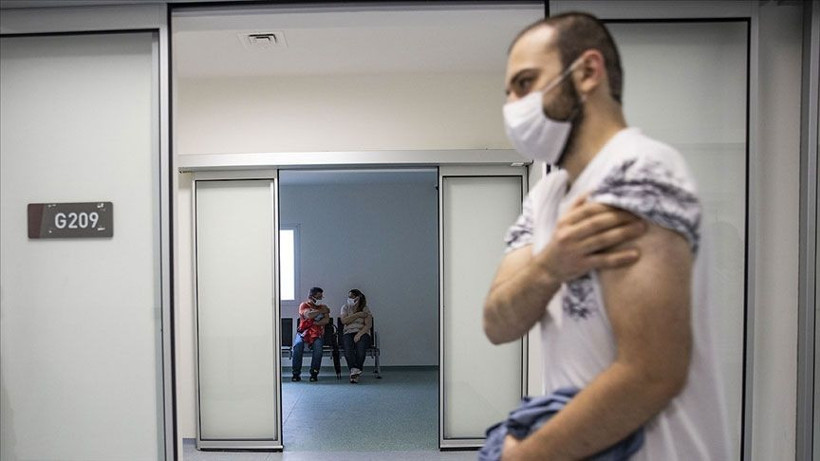 Türkiye'de toplam aşı sayısı 48 milyon dozu geçti Nüfusunun yarısı aşılanan 8 il belli oldu - Resim: 1