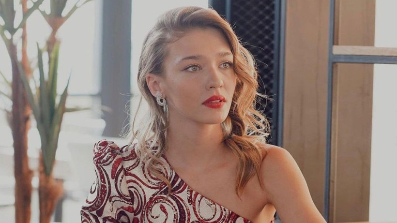 Sen Çal Kapımı yıldızı Melisa Döngel'i babası istismar etmiş! Kardeşi için davalık oldu - Resim: 2