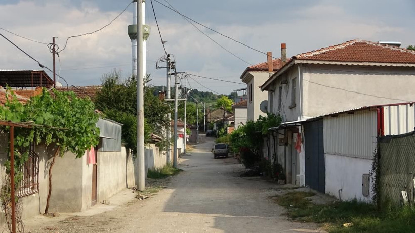 Bursa'da bu köy gelen misafirleri kaçırtıyor! Yatıya kalmadan köyü terk ediyorlar - Resim: 1