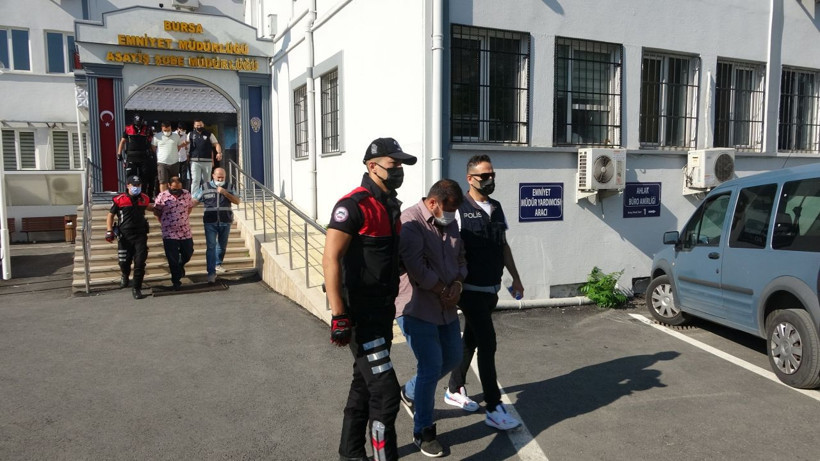 Bursa'da fuhuş çetesinin gizli alfabesi pes dedirtti! Şifreli dil çözüldü: Kadınlara bakın ne diyorlarmış - Resim: 2