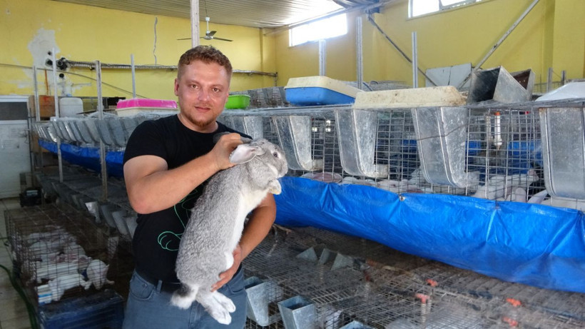 Öğretmenliği bırakıp Adana'da bu işe başladı! Kilosunu 45 TL'ye satıyor: 9 ülke sırada - Resim: 4