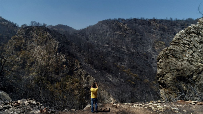 Marmaris'te yanan alanlar havadan görüntülendi yangının boyutu çok net gözüktü - Resim: 4