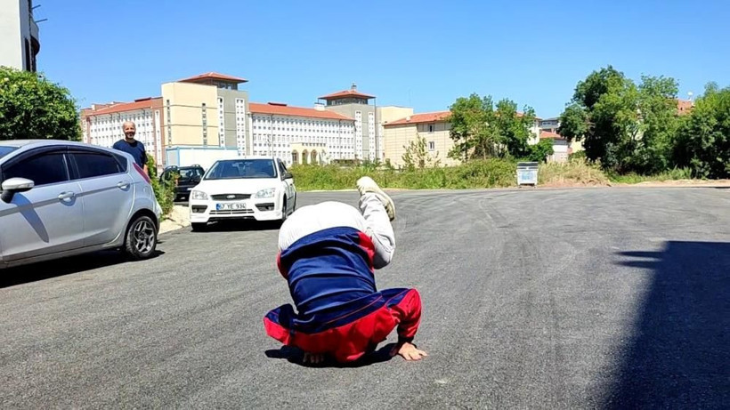 Sakarya'da yaşlı adam yolda takla atmaya başladı! Nedenini duyanlar şaşırdı - Resim: 3