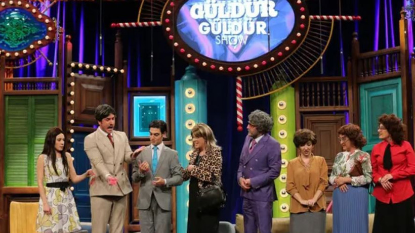 Güldür Güldür'e oyuncu değişikliği! İşte kadroya katılan yeni oyuncunun ismi - Resim: 1