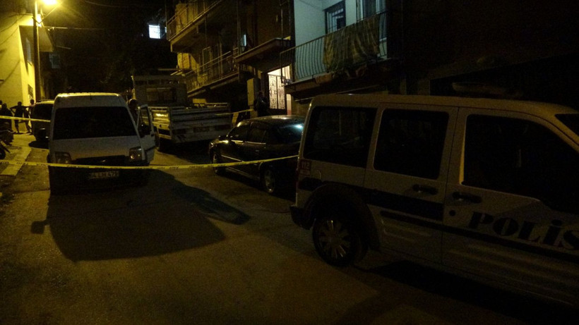 Uşak'ta dehşet! Cinnet getiren kadın kocasını öldürdü - Resim: 2