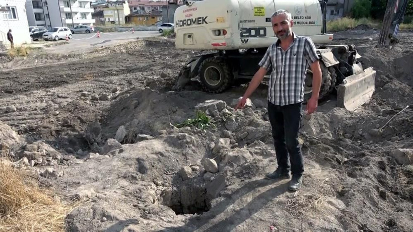 Sivas'ta şaşırtan olay: Kepçeyi toprağa vurunca tarihi kuyu bulundu - Resim: 2