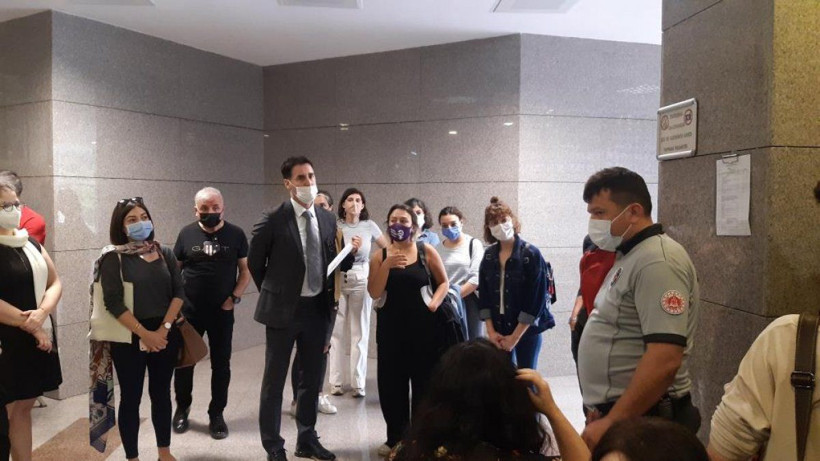 Nazife Aksoy'a tacizden oyuncu ve yönetmen Uğur Arda Aydın'a hapis çıktı - Resim: 4