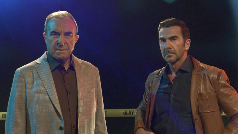 Arka Sokalar'ın Rıza Baba'sı kızdırdı Kanal D'ye boykot çağrısı - Resim: 1