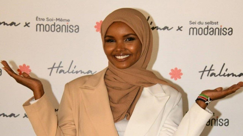 İlk tesettürlü model Türkiye'de! 'Oyunu değiştirin' deyip Halima Aden konuştu: Çıkma kararı aldım - Resim: 2