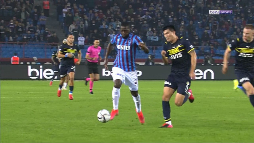 Fenerbahçeli Kim Min-jae'nin kırmızı kart gördüğü pozisyon tartışmalara neden oldu - Resim: 3