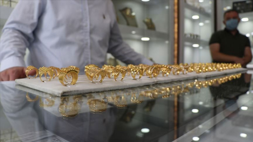 Kuyumcularda yeni dönem! Rafları süsleyen sahte altınlar yasaklanıyor - Resim: 4