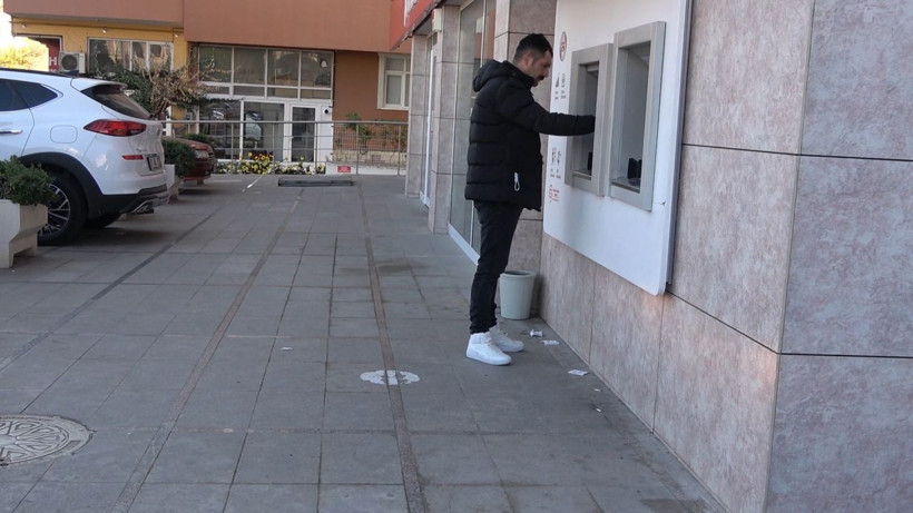 Hesabına yanlışlıkla 600 bin lira yatırıldı! "Bankamatiği gördüm 10 saniye dünya durdu" - Resim: 2