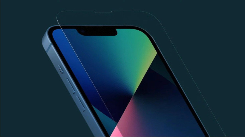 iPhone 4 bin TL zamla geri döndü! Zamlı fiyatlar dudak uçuklattı: Salıdan beri Apple kapalıydı - Resim: 1