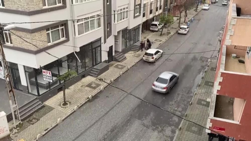 İstanbul'a ilk kar düştü! Meteoroloji tarih verdi: Sıcaklık eksilere düşecek - Resim: 2