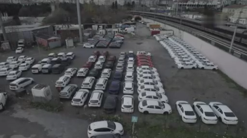 İstanbul Zeytinburnu'nda bir otopark dolusu sıfır araç - Resim: 4