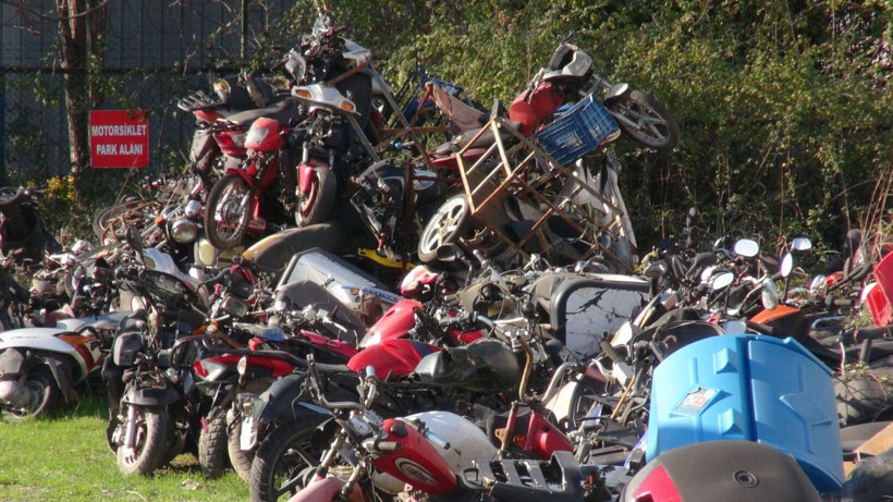 12 yıldır Kocaeli'nde bekliyorlar! Milli servet çürüyor: Sayıları 1500'ü aştı - Resim: 3