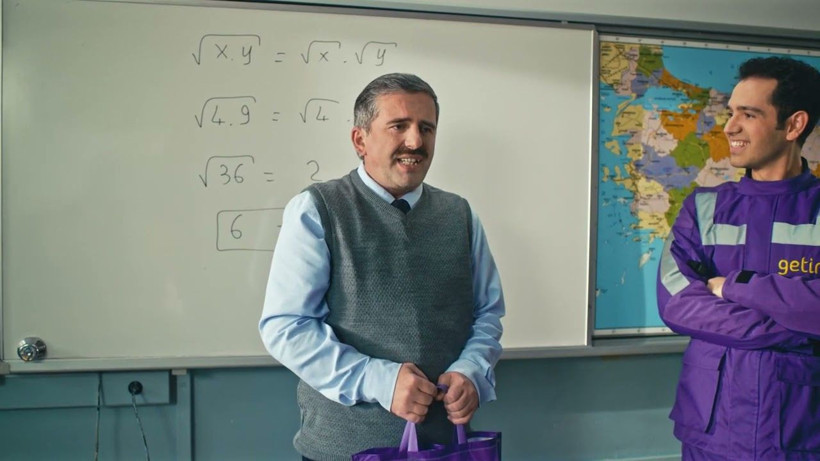 Getir reklamında tek nefeste 81 ili saydı meşhur oldu: Meğer çocukken geçirdiği hastalık... - Resim: 4