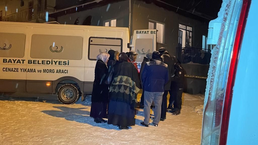 Afyonkarahisar'da kadın cinayeti! Boğazı kesilerek öldürüldü - Resim: 3