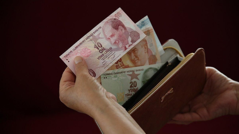 Memur ve emekli için enflasyon farkı zammı alacak! İlk aydan yüzde 7.5'i aştılar - Resim: 2