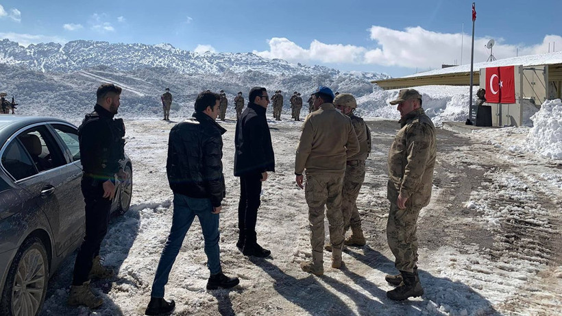 Terör örgütü PKK'nın sözde ikinci Kandil'i Kato Dağı'nda Mehmetçik'in mangal keyfi - Resim: 1